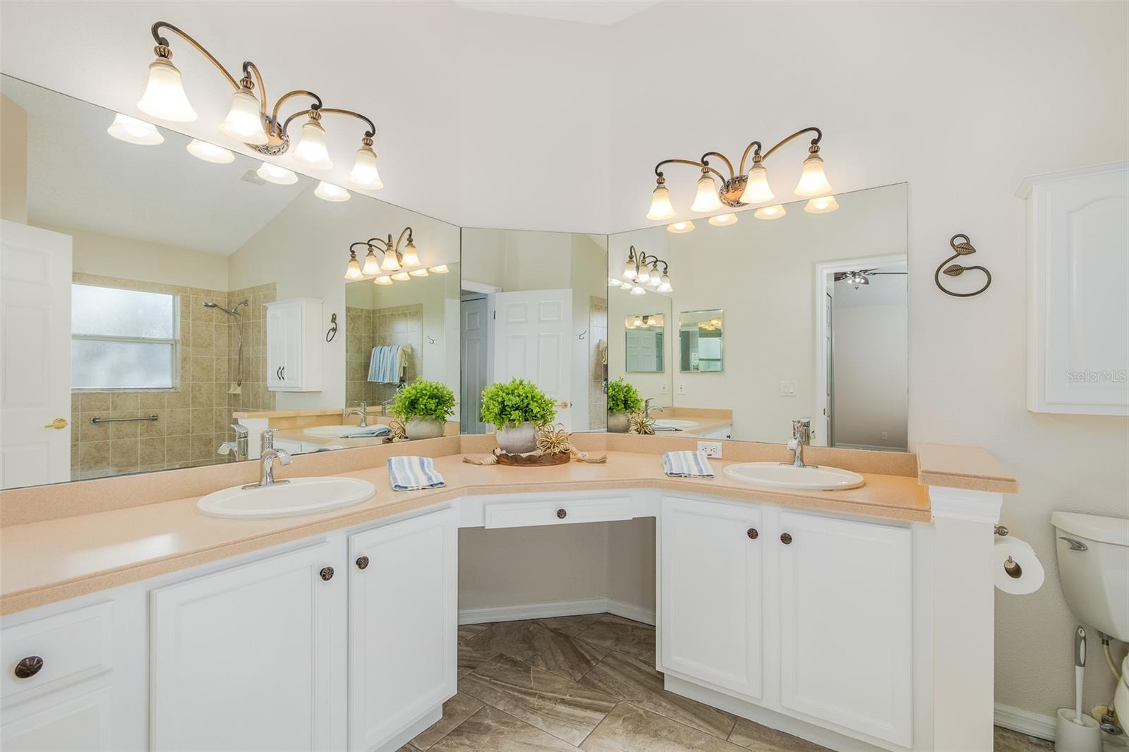 HERITAGE SPGS VILLAGE 16 - Residential