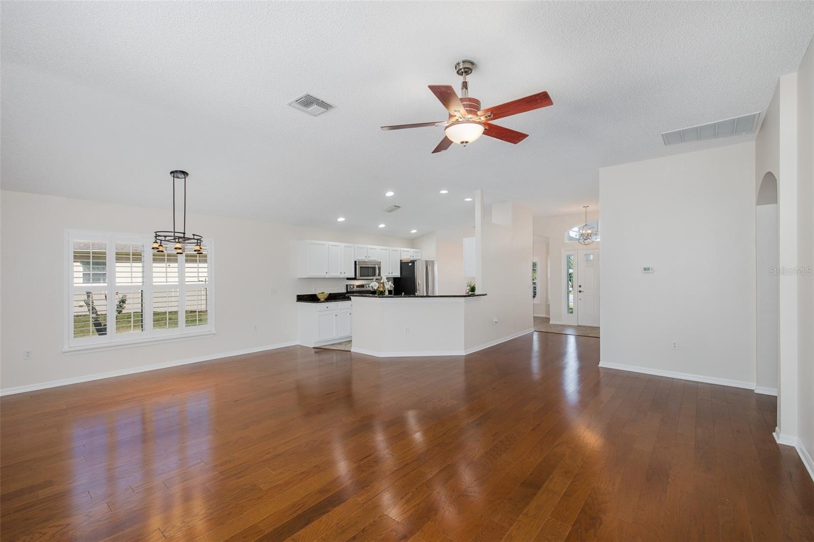 HERITAGE SPGS VILLAGE 16 - Residential