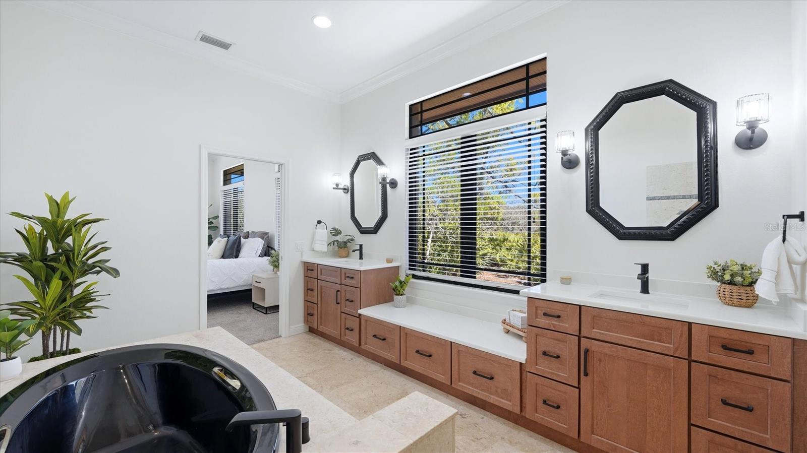 RIVER FOREST - Residential