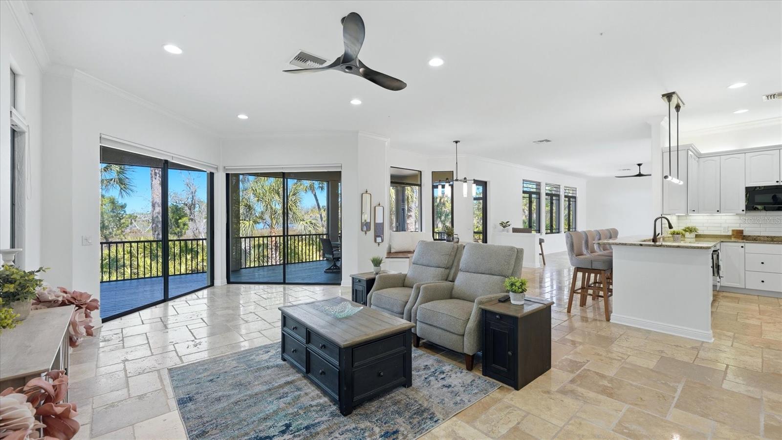 RIVER FOREST - Residential