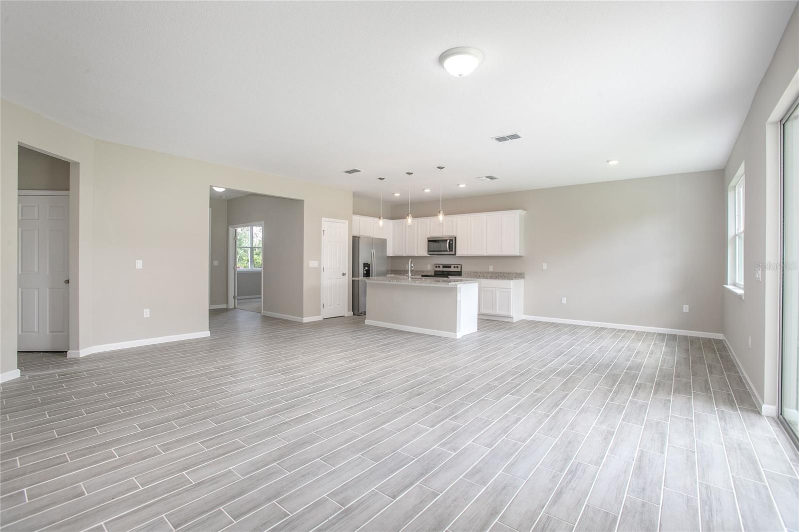 Photo 8 of 21 of 593 FORT SMITH BOULEVARD house