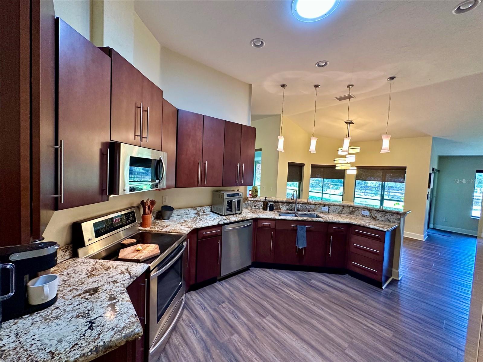 NORTH PORT CHARLOTTE ESTATES - Residential
