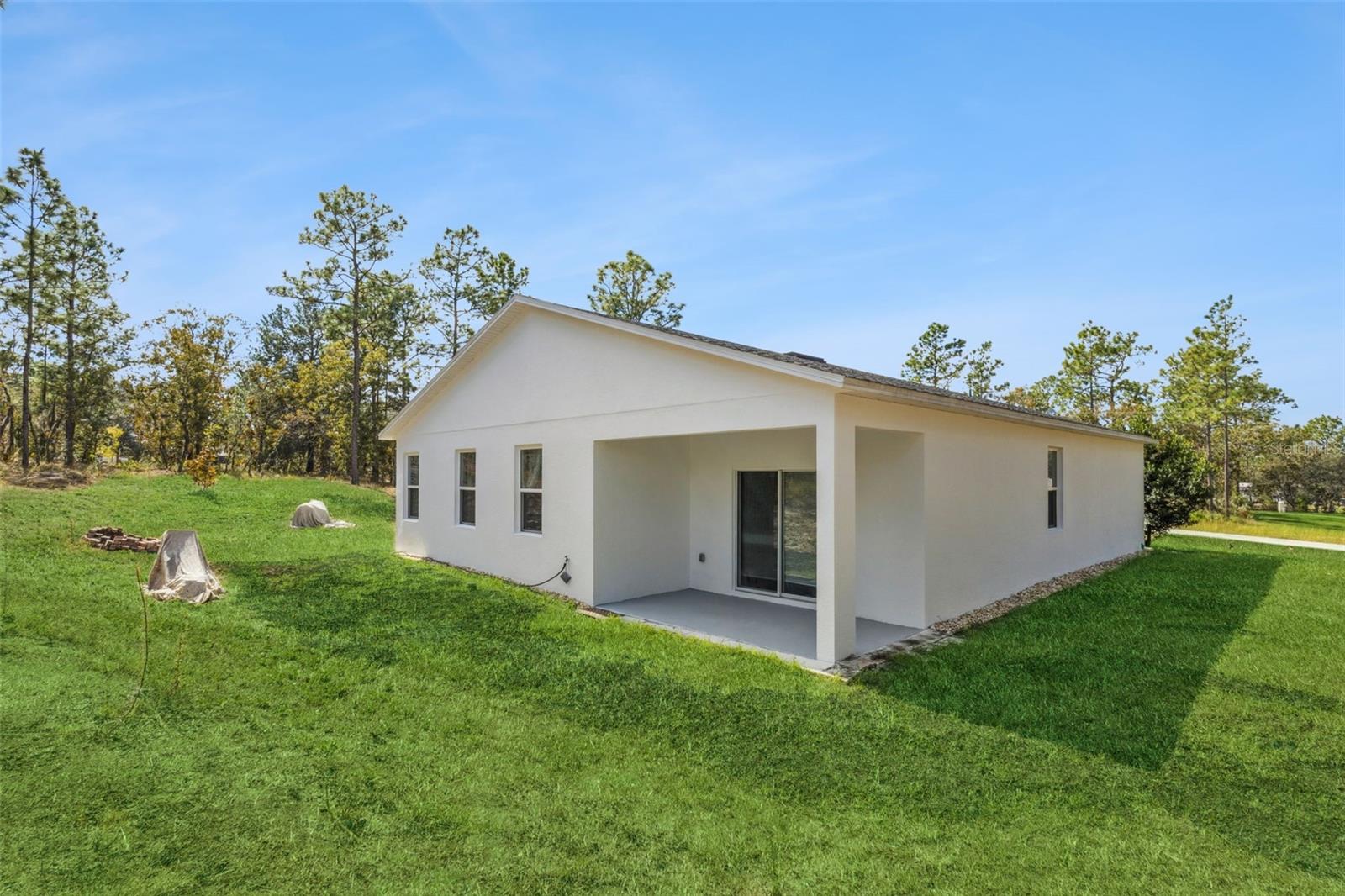 ROLLING HILLS UN 01 - Residential