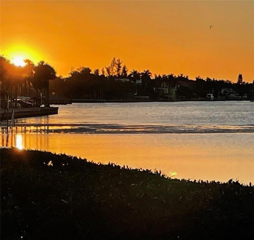 SHORELAND WOODS SUB - Residential