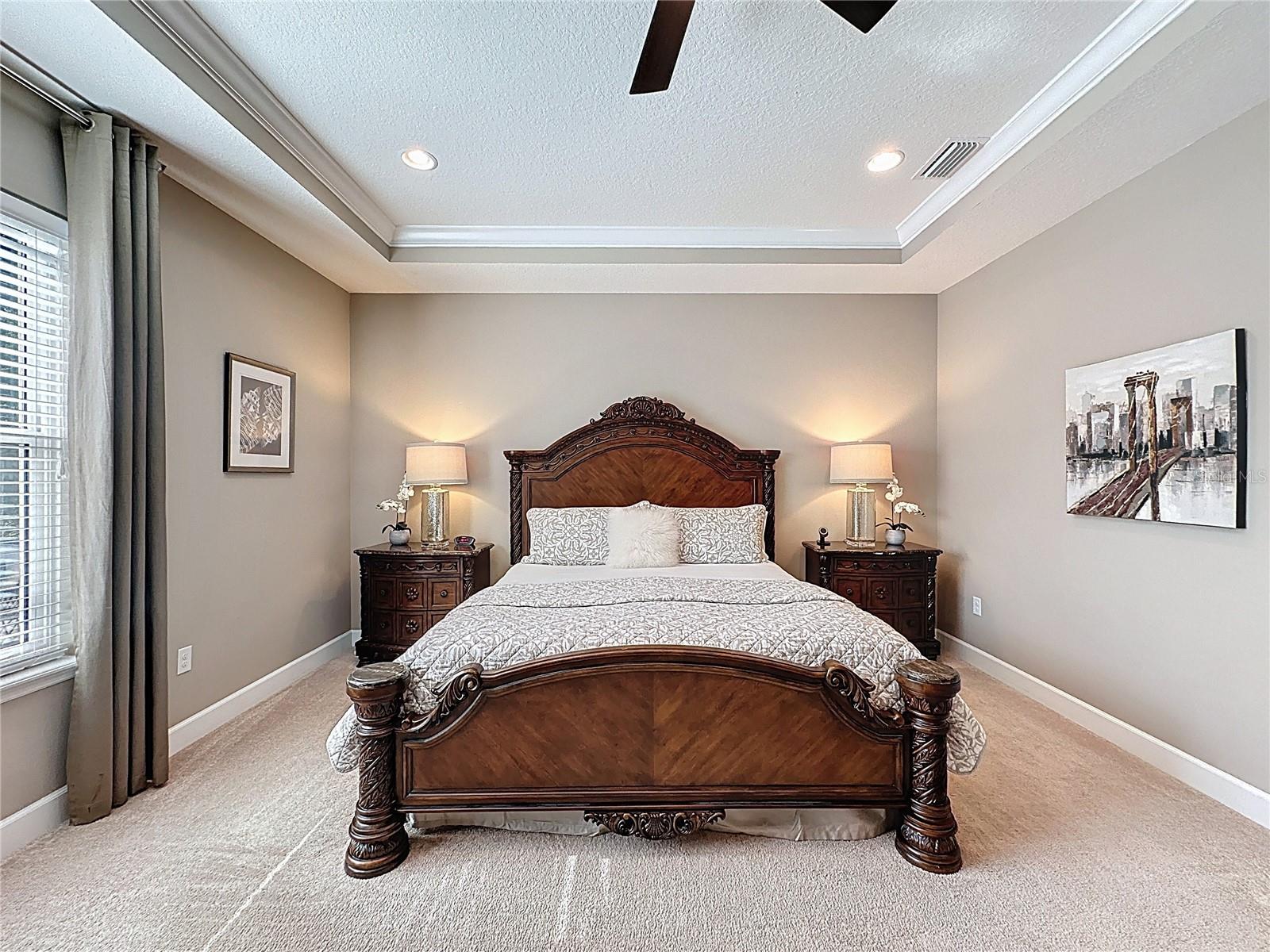 BELLA LAGO - Residential