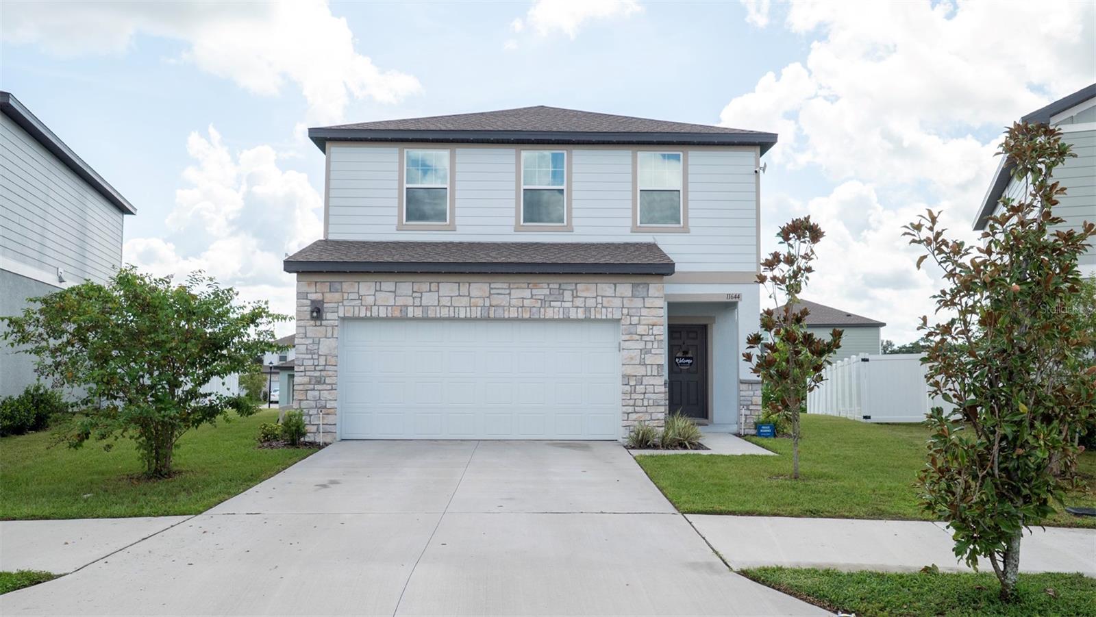 Welcome to your dream home in the charming town of Dade City, FL! This stunning single family home boasts 4 bedrooms and 3 bathrooms, perfect for a growing family or those who love to entertain. With 2260 square feet of living space, there is plenty of room to spread out and make this house your own. The attached 2-car garage provides ample storage space for all your belongings. Step inside and be greeted by an open and airy floor plan, featuring high ceilings and plenty of natural light. The kitchen is a chef's dream, with modern appliances and plenty of counter space for meal prep. Relax in the spacious master suite, complete with a luxurious en-suite bathroom. And if you love spending time outdoors, the backyard is the perfect place to unwind and enjoy the Florida sunshine. Don't miss out on the opportunity to make this house your forever home. Schedule a showing today!