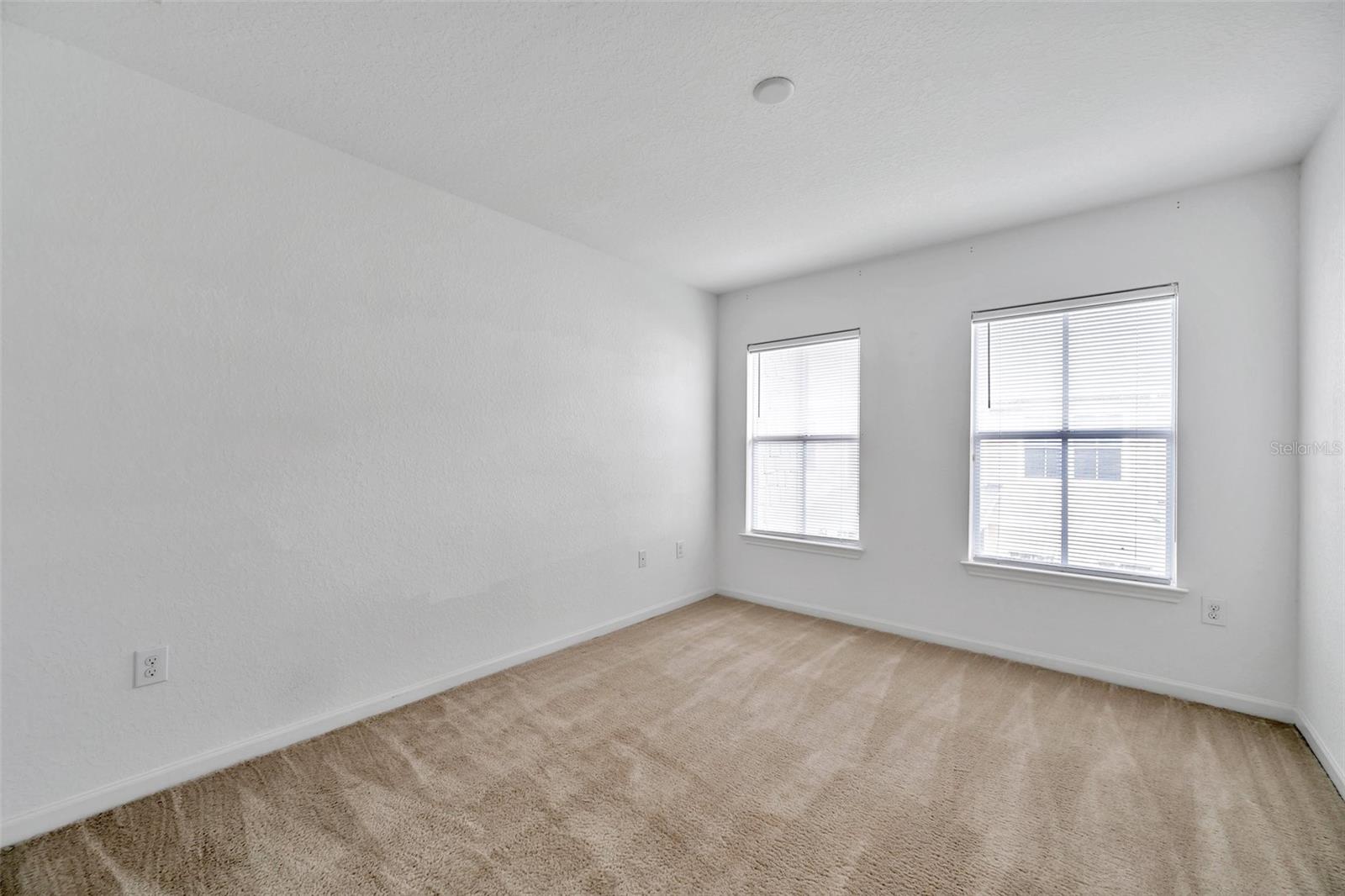 WEXFORD TWNHMS - Residential Lease