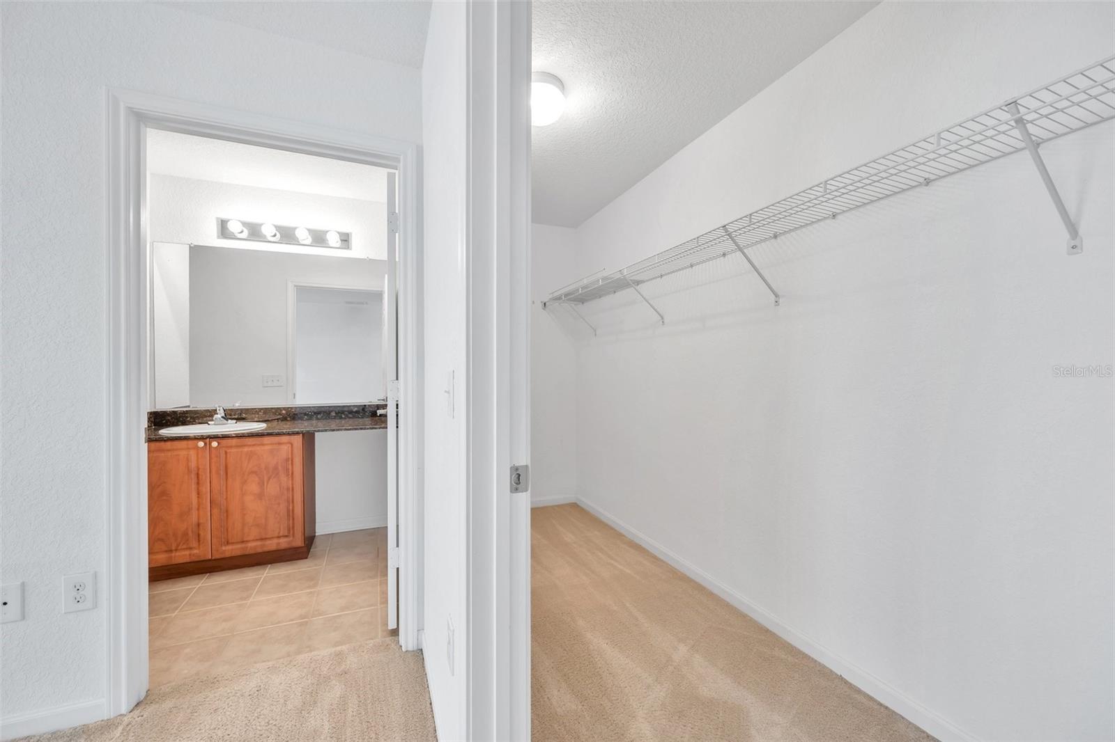 WEXFORD TWNHMS - Residential Lease