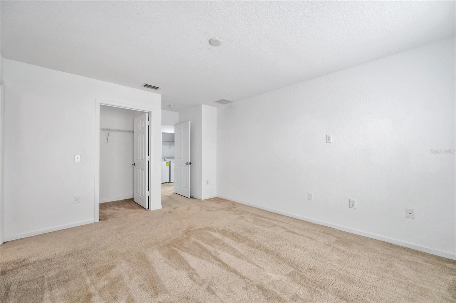 WEXFORD TWNHMS - Residential Lease