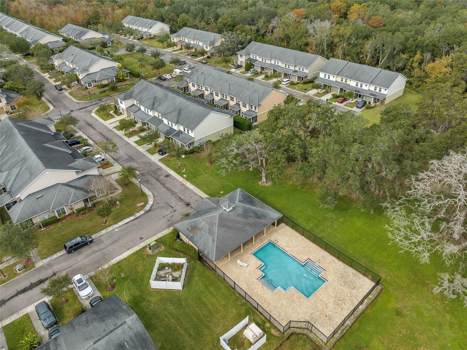 WEXFORD TWNHMS - Residential Lease