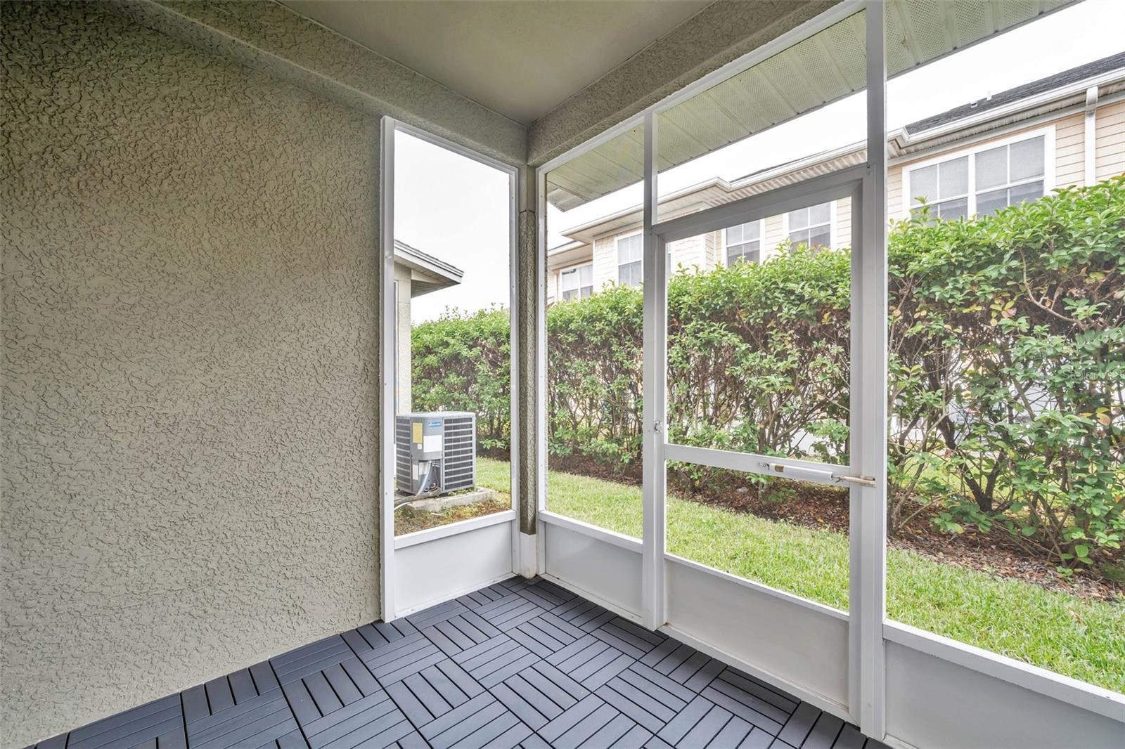 WEXFORD TWNHMS - Residential Lease