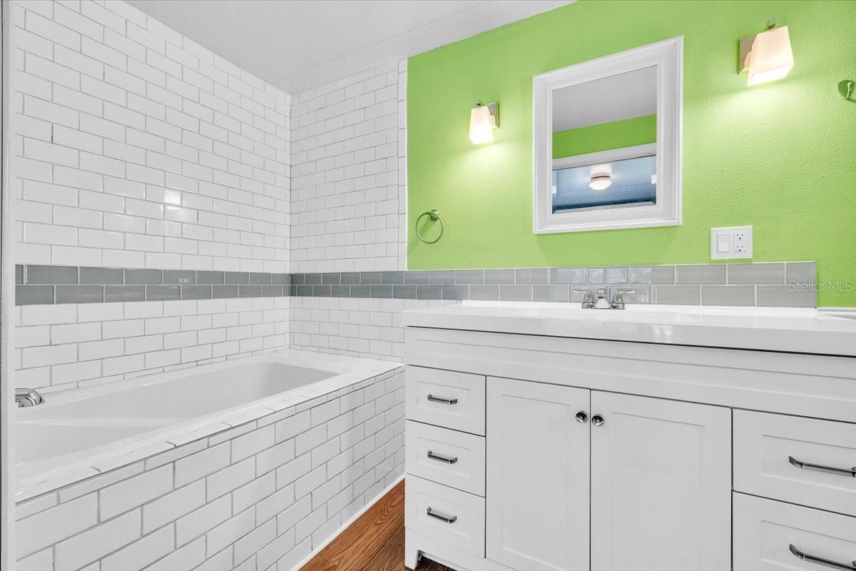 LAZY LAGOON MOB HME PARK COOP - Residential