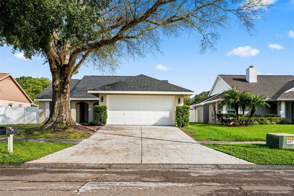 Photo of 7131 Hollowell Drive, Tampa, FL 33634 (MLS # TB8557222)