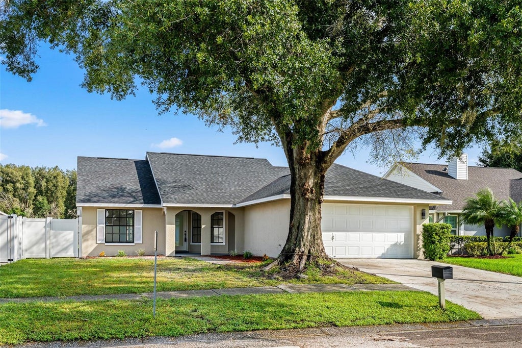 Photo of 7131 Hollowell Drive, Tampa, FL 33634 (MLS # TB8557222)