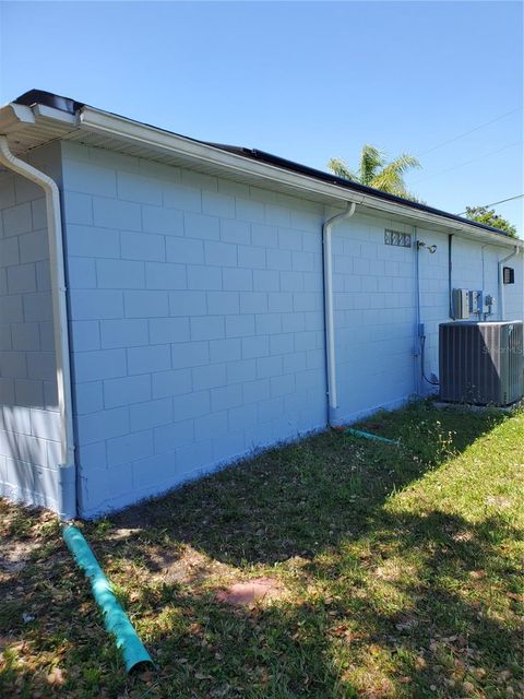 A home in POINCIANA