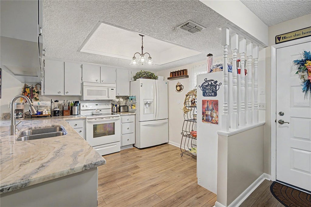 Photo of 38225 Boxwood Drive, Zephyrhills, FL 33542 (MLS # TB8539217)