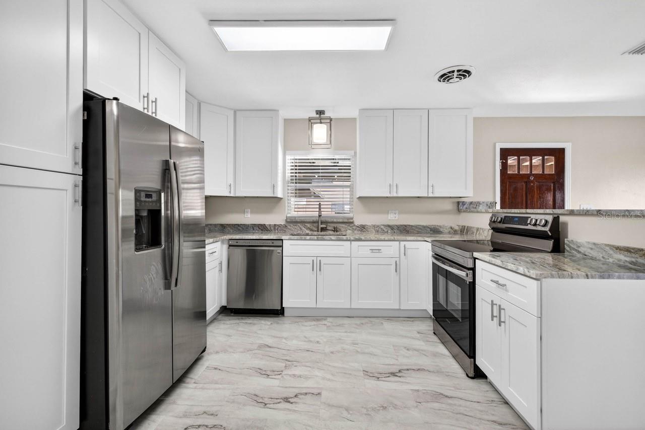 BUFFALO HEIGHTS - Residential Lease