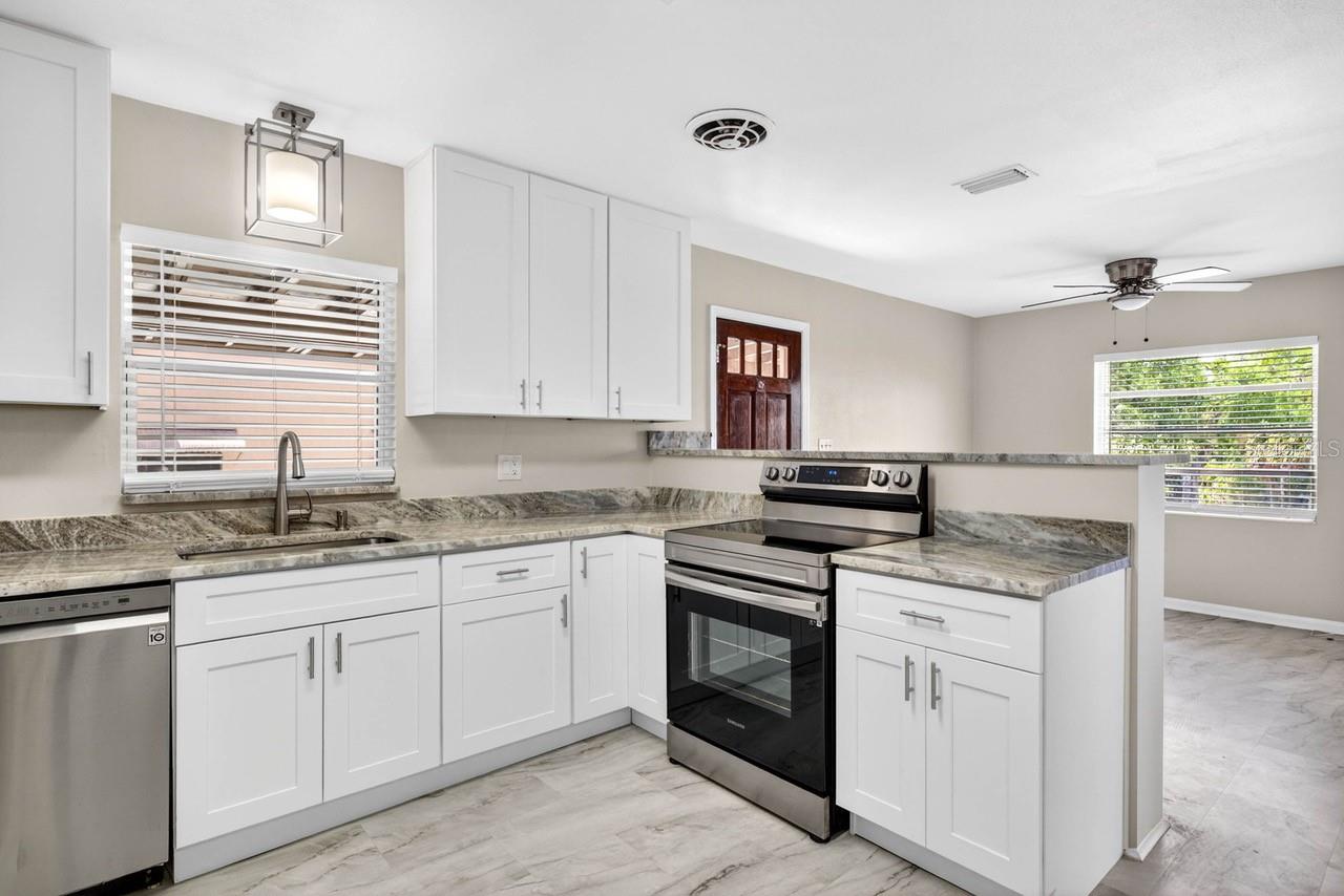 BUFFALO HEIGHTS - Residential Lease