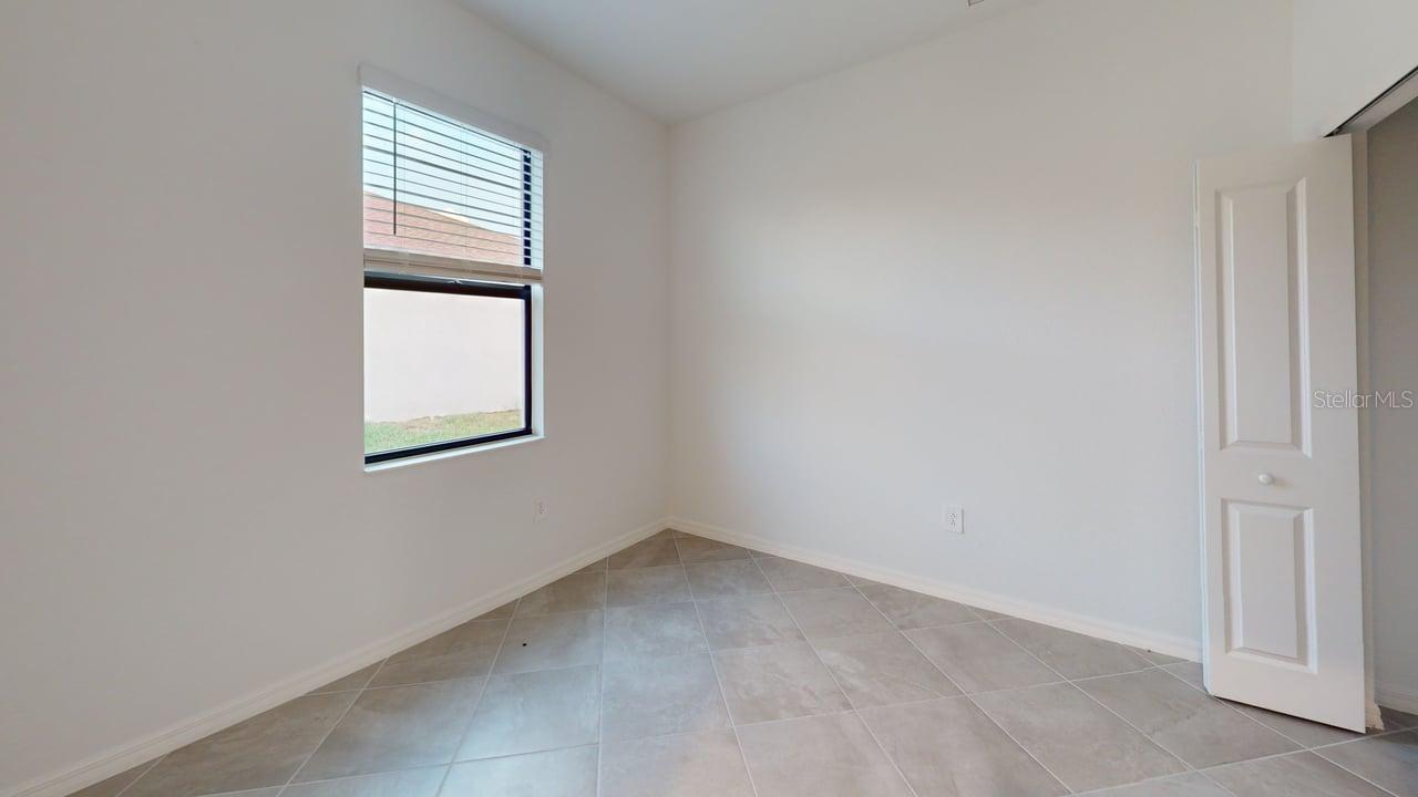 BISCAYNE LNDG NORTH - Residential Lease