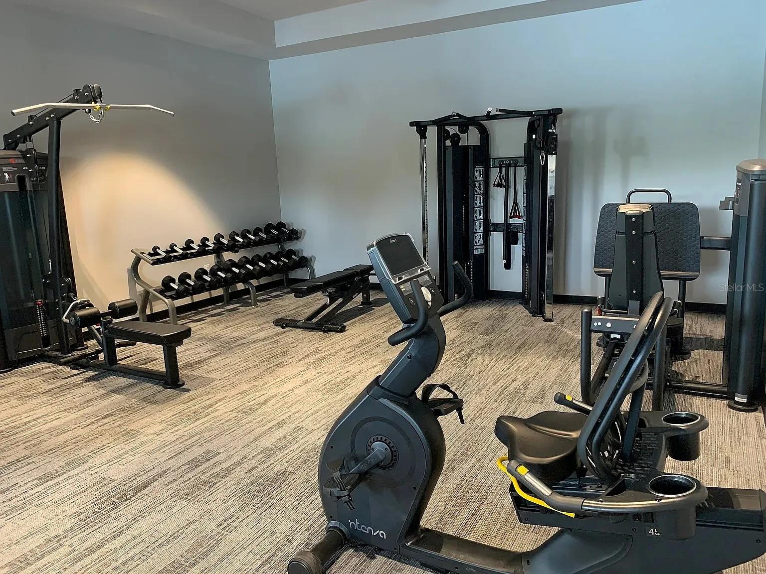 BISCAYNE LNDG NORTH - Residential Lease