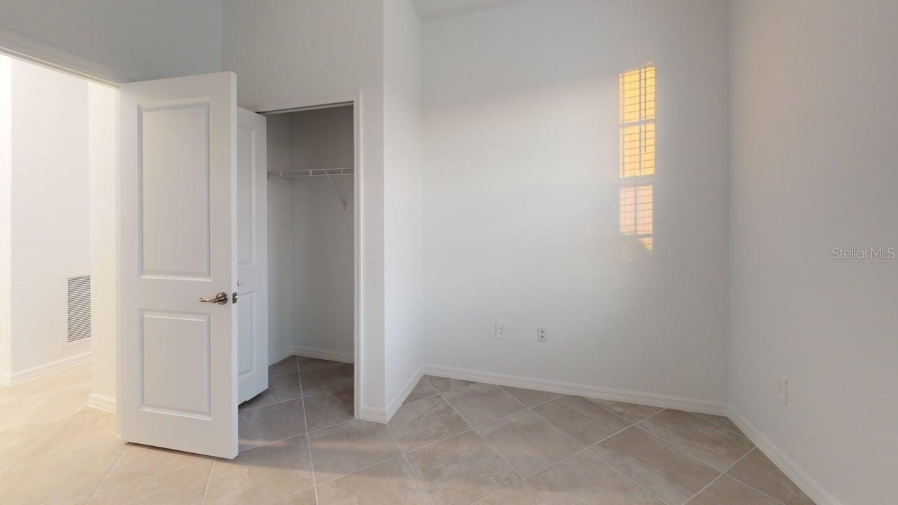 BISCAYNE LNDG NORTH - Residential Lease