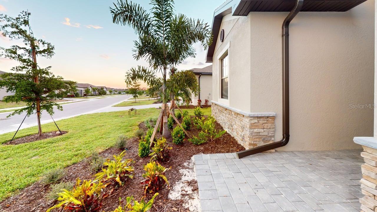 BISCAYNE LNDG NORTH - Residential Lease