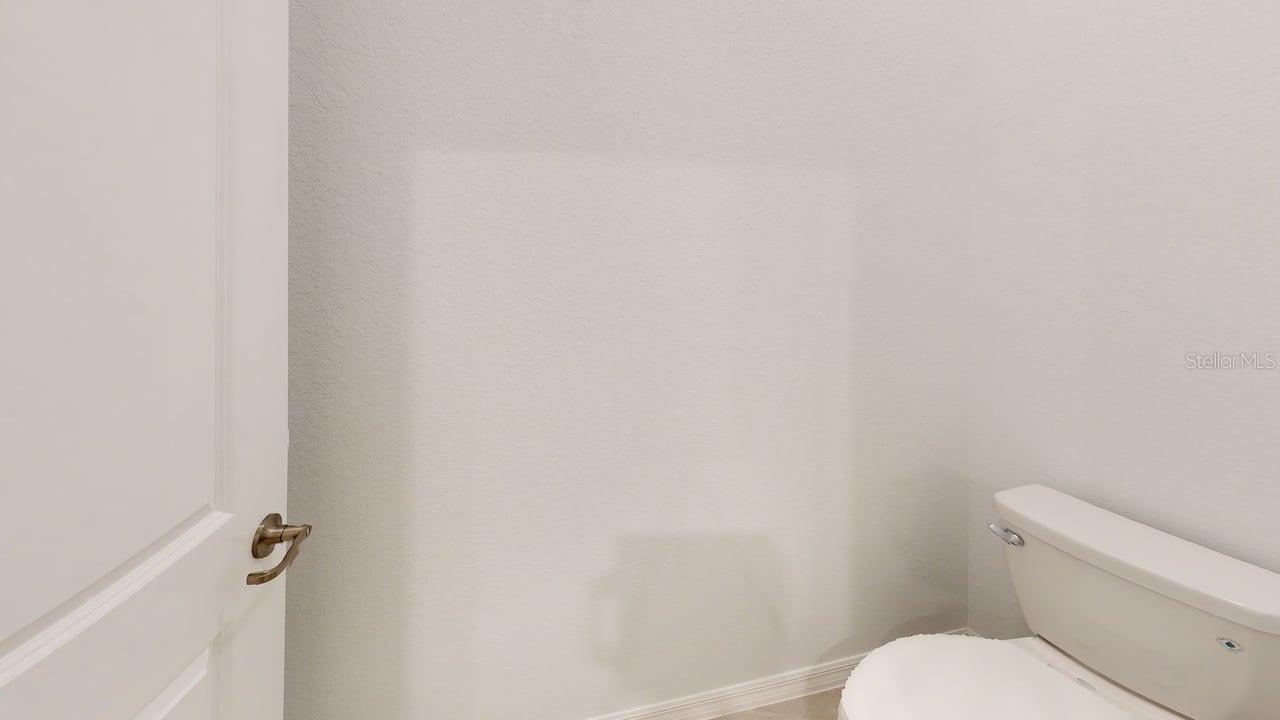 BISCAYNE LNDG NORTH - Residential Lease