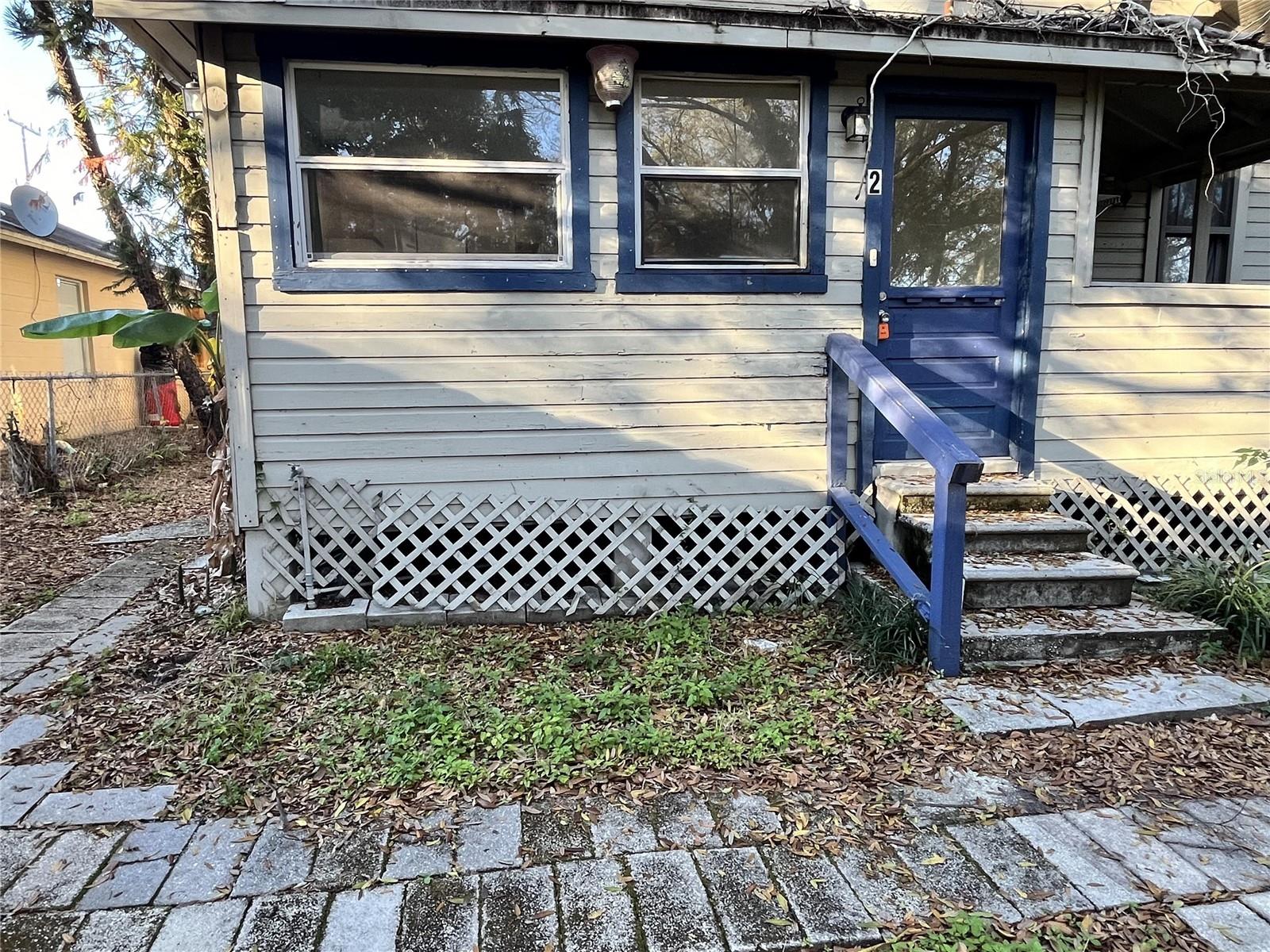 LAKE PARKER TERRACE SUB - Residential Lease
