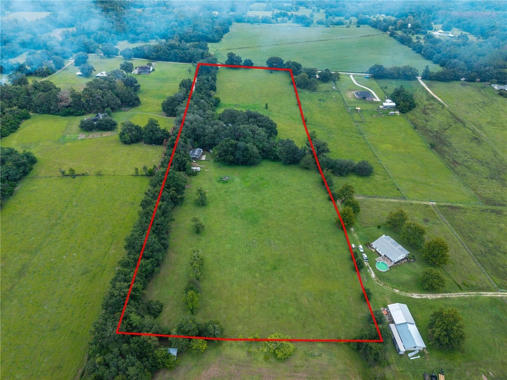 Photo of 22118 Old Providence Road, Alachua, FL 32615 (MLS # GC543258)