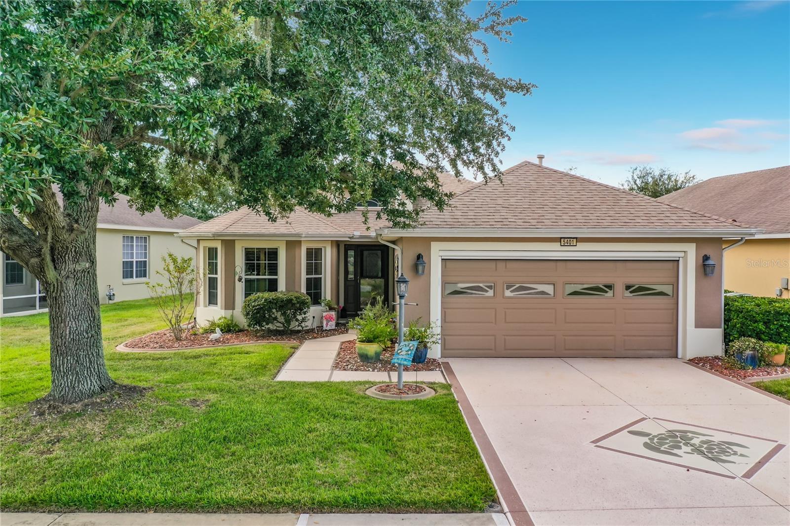 5401 AURORA DRIVE