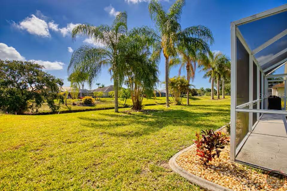 ROTONDA WEST BROADMOOR - Residential