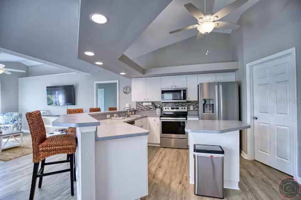 ROTONDA WEST BROADMOOR - Residential