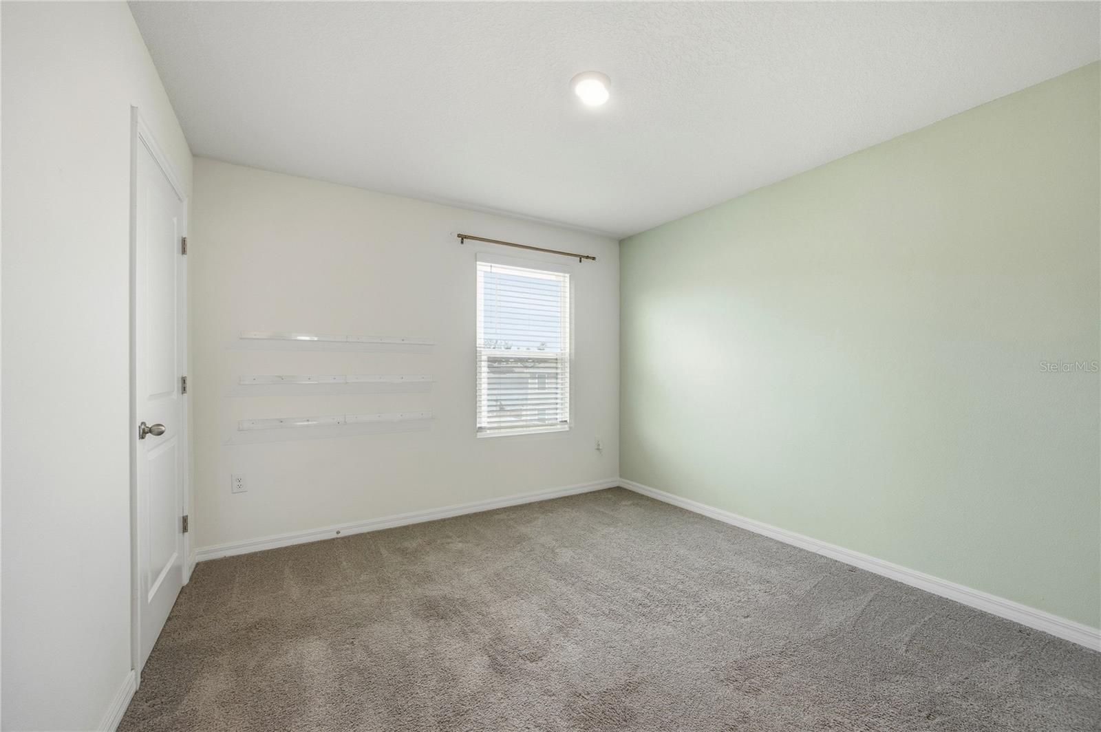 OAK RIDGE AT HIGH SPGS PH IV PB 37 PG 73 - Residential