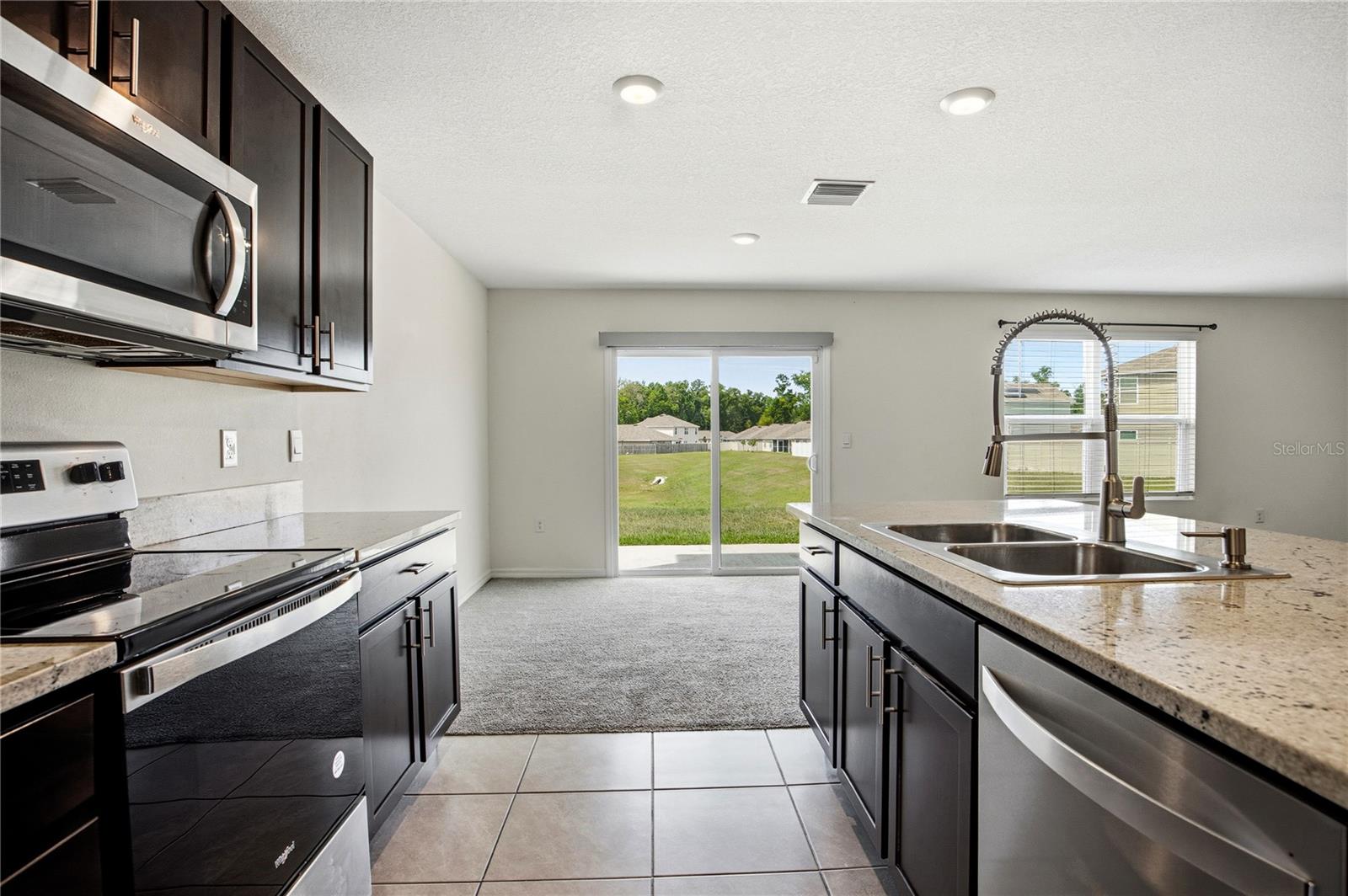 OAK RIDGE AT HIGH SPGS PH IV PB 37 PG 73 - Residential