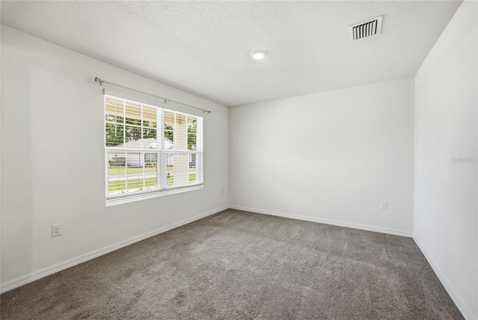 OAK RIDGE AT HIGH SPGS PH IV PB 37 PG 73 - Residential