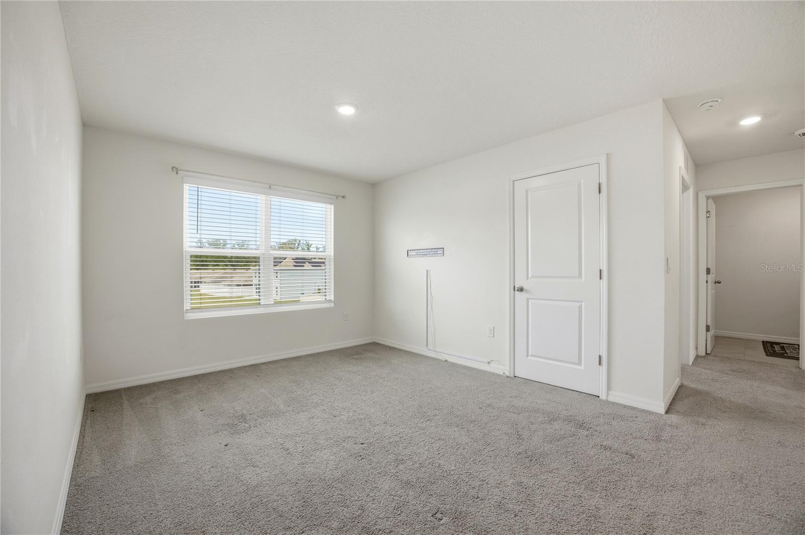 OAK RIDGE AT HIGH SPGS PH IV PB 37 PG 73 - Residential