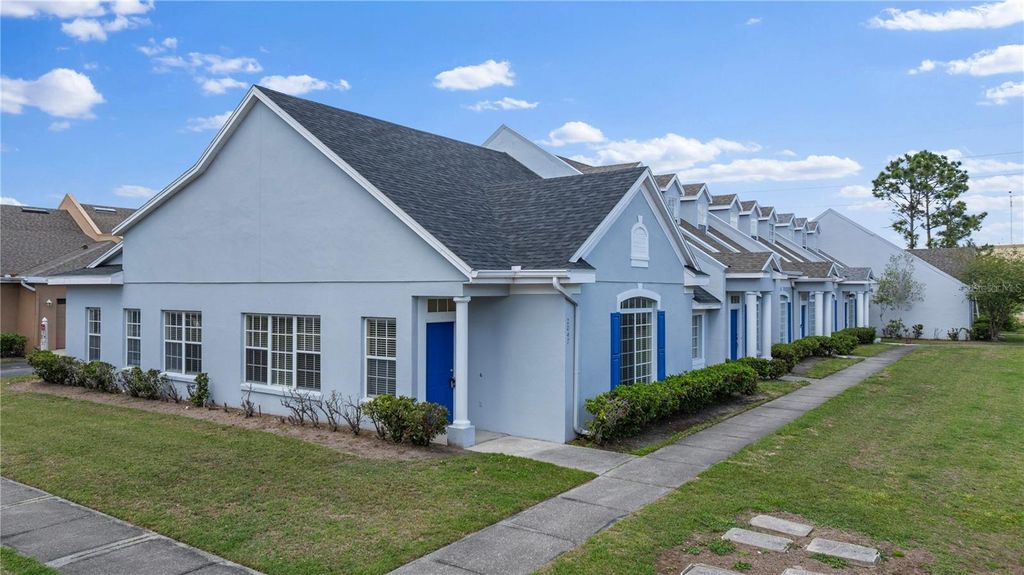 Photo of 2047 Island Brook Lane, Orlando, FL 32824 (MLS # O6397046)
