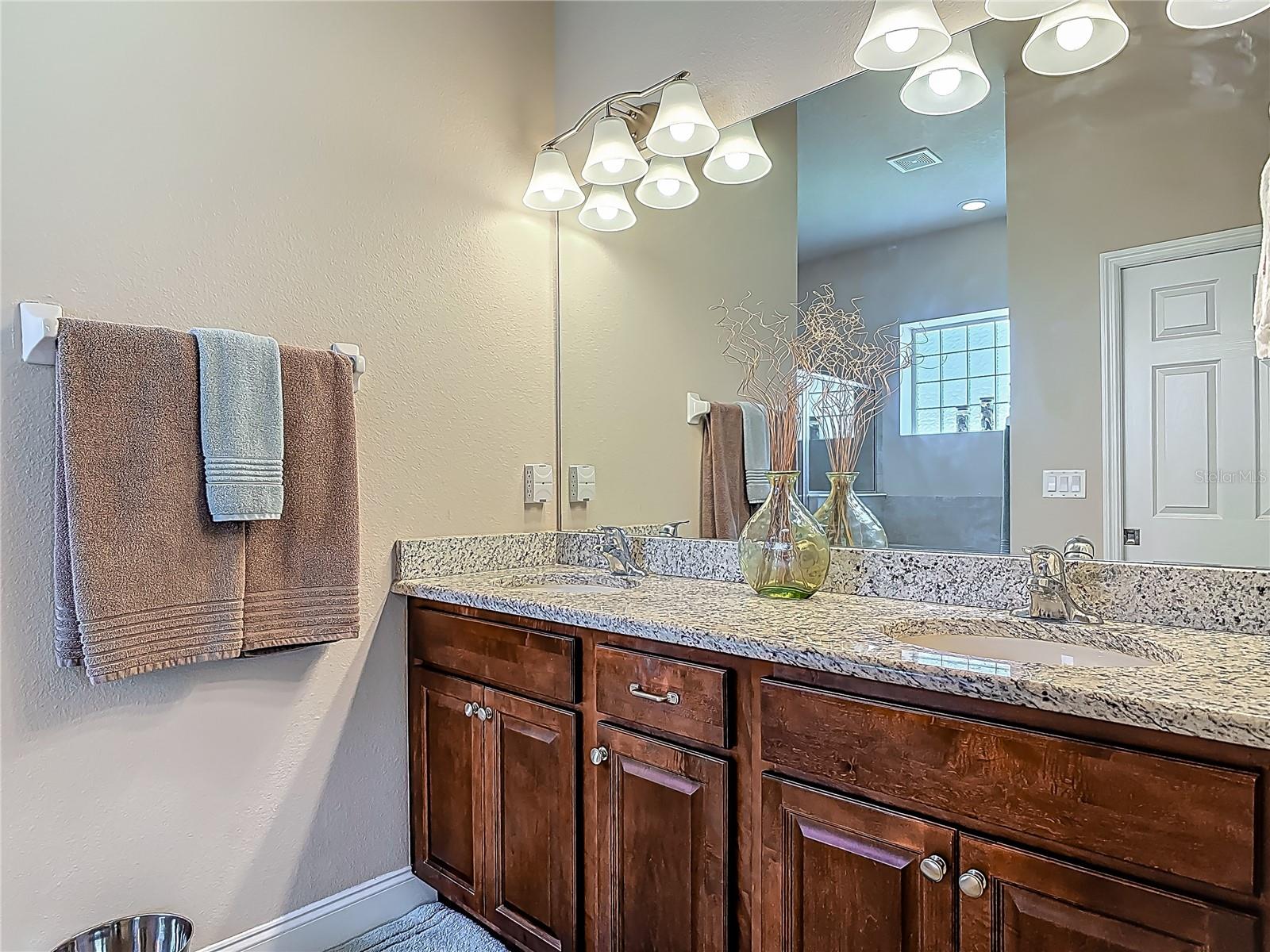 HALIFAX PLANTATION UN II SEC P - Residential