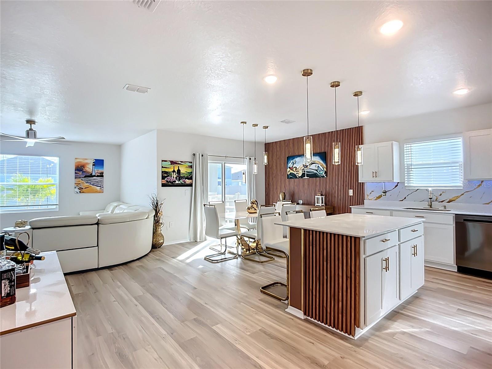 BROADLEAF - Residential