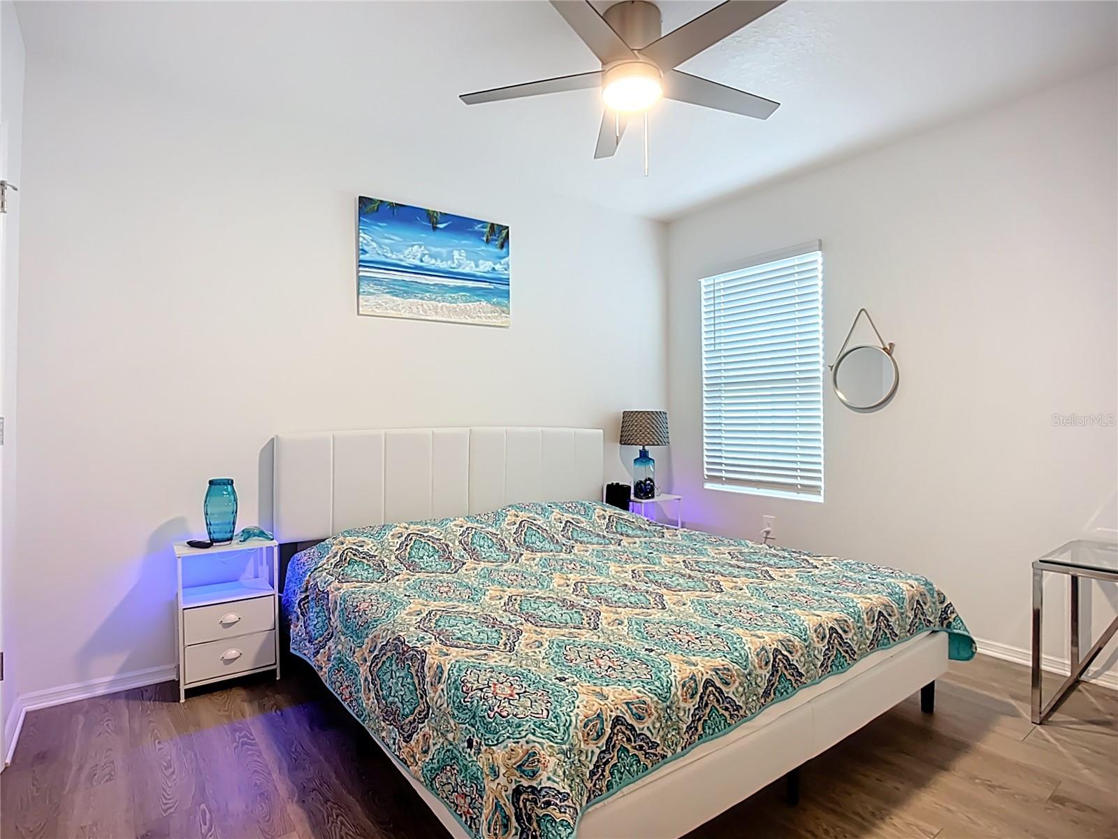 BROADLEAF - Residential