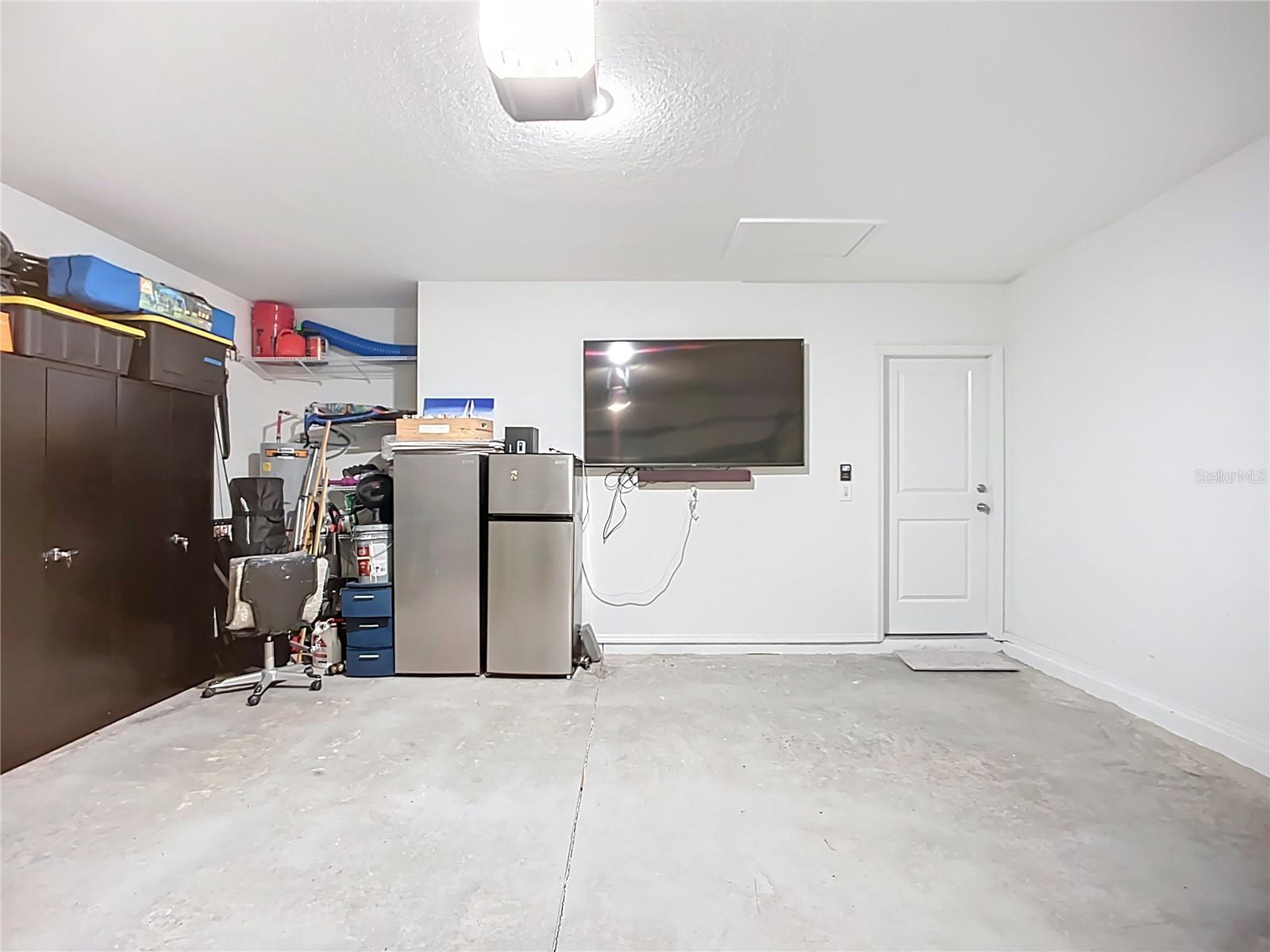 BROADLEAF - Residential