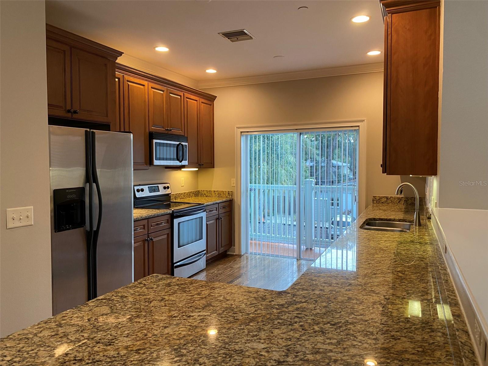 HEMINGWAY TWNHMS - Residential Lease