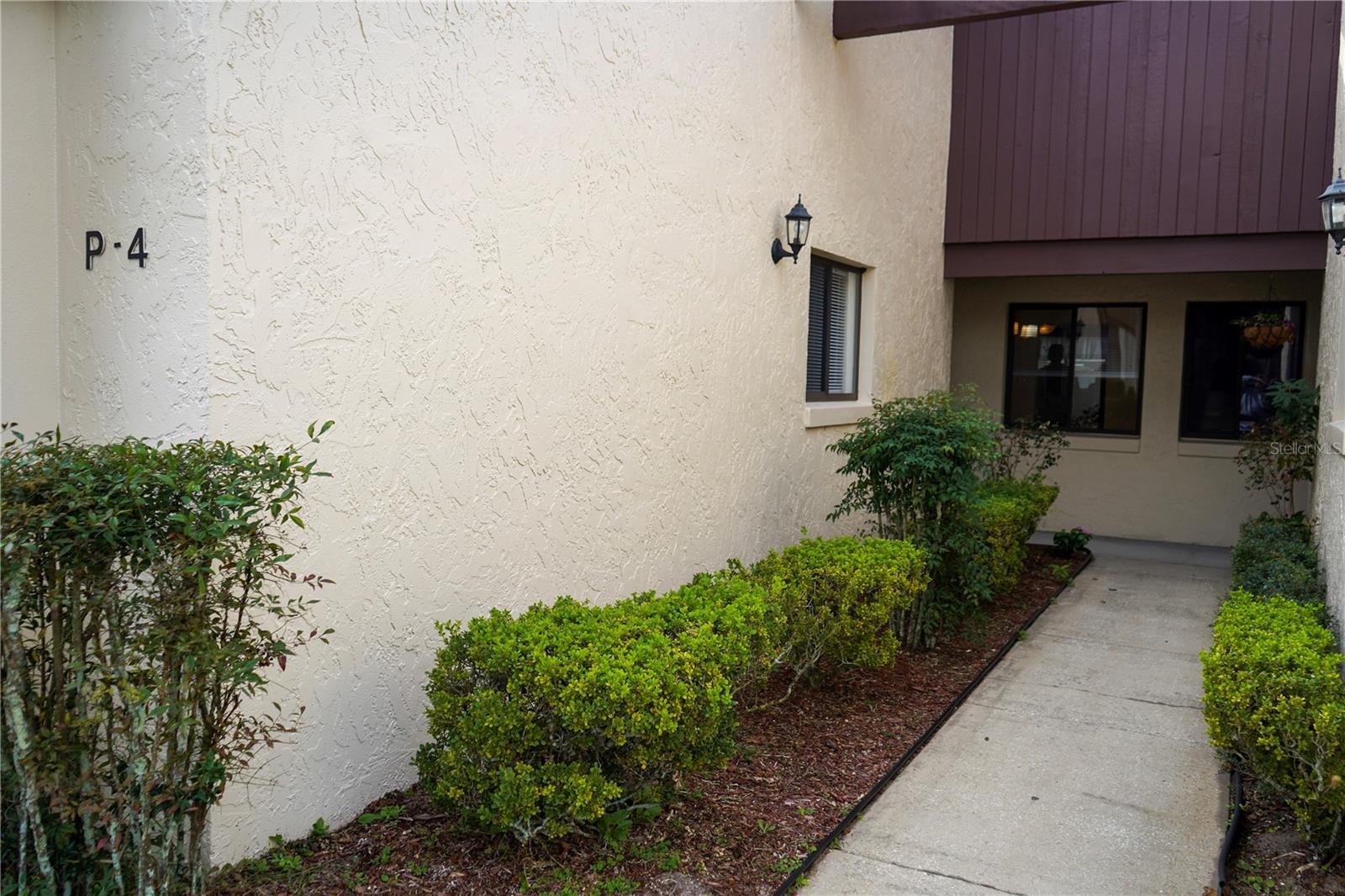 BREEZEWOOD VILLAGE CONDO PH 01-04 - Residential