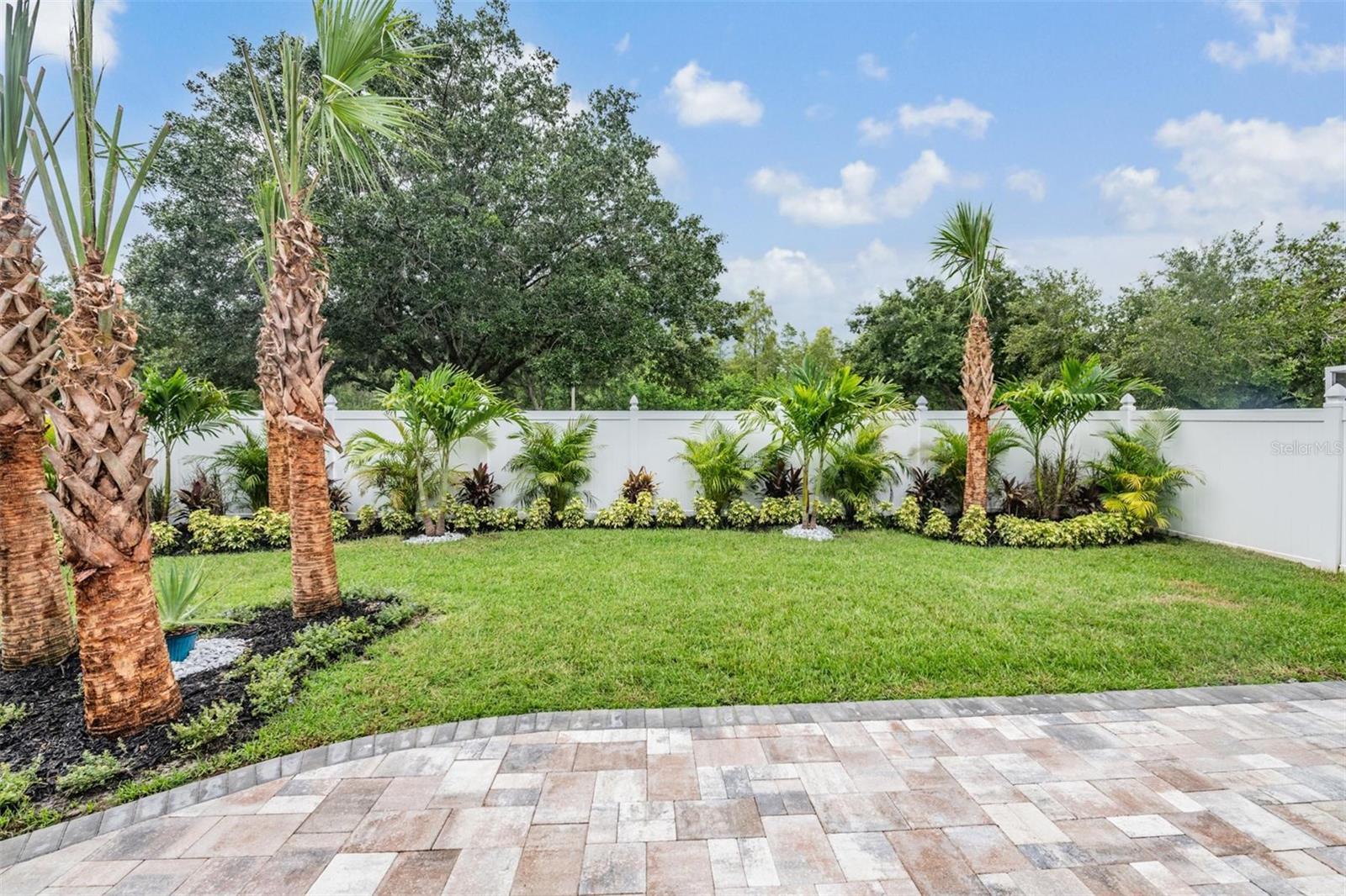 CALUSA TRACE - Residential Lease