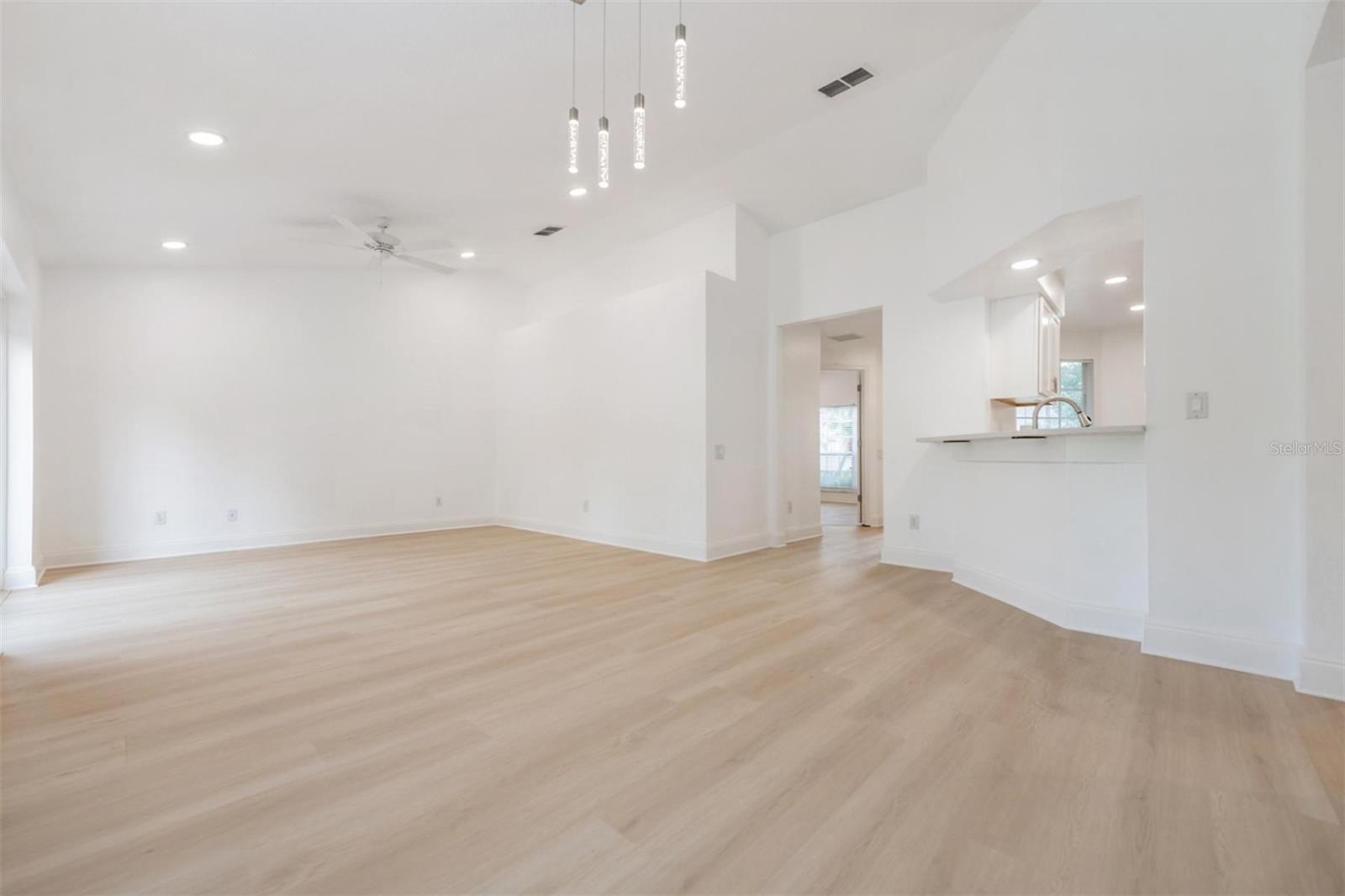 CALUSA TRACE - Residential Lease