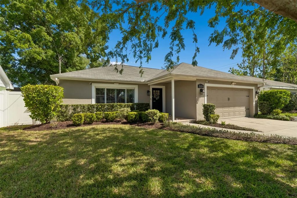 Photo of 5103 W Cleveland Street, Tampa, FL 33609 (MLS # TB8494408)