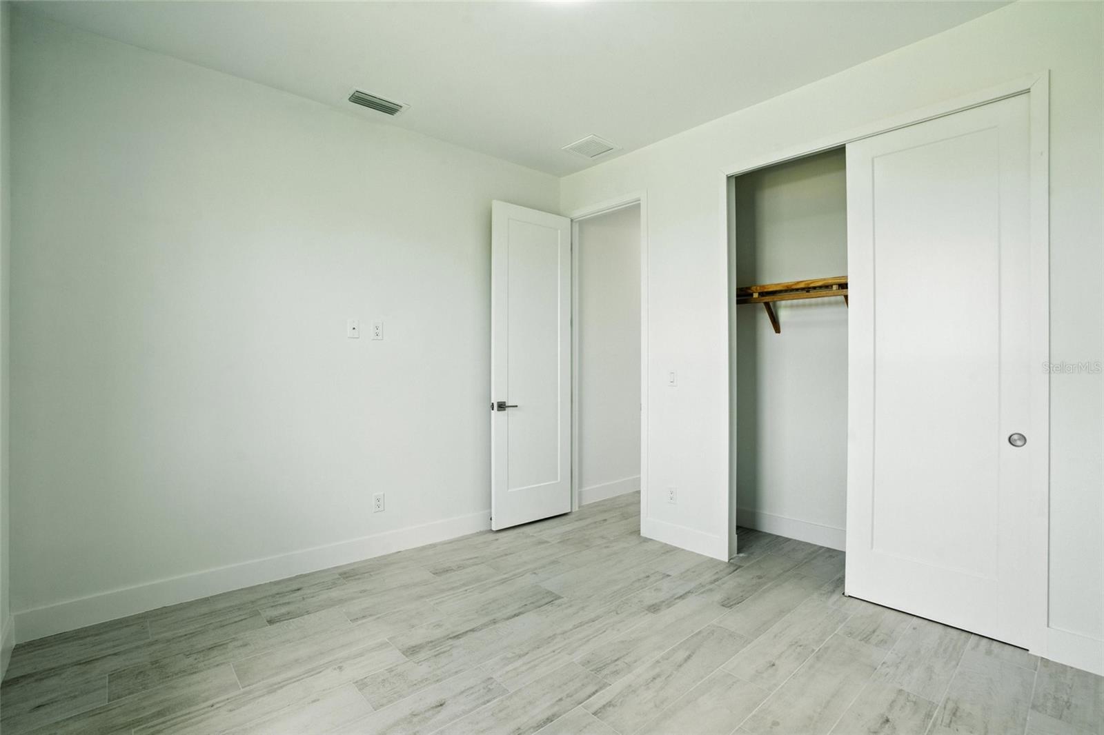 PORT CHARLOTTE SEC 058 - Residential Lease