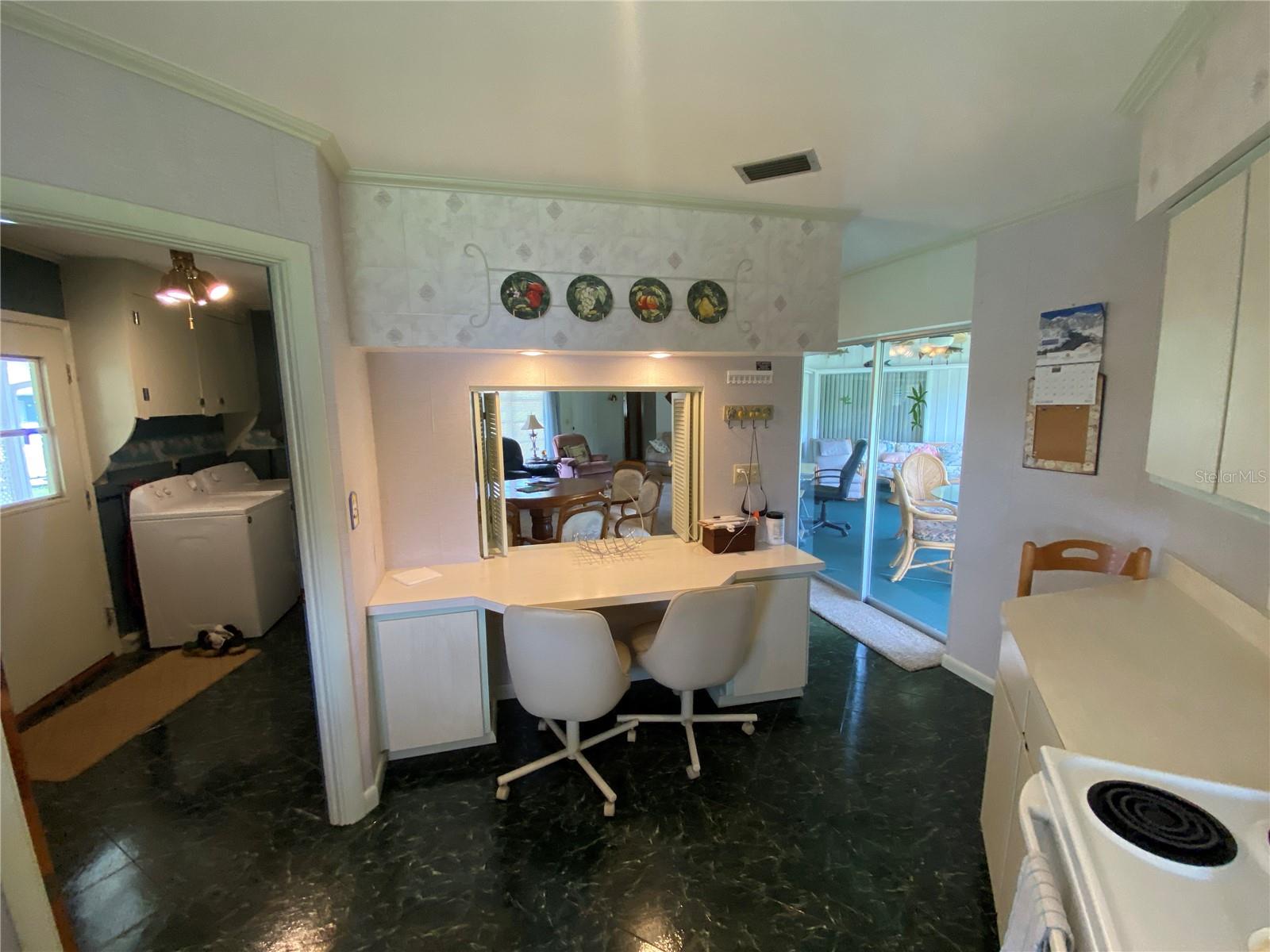 LAKE HARRIS SHORES UNIT 02 - Residential Lease