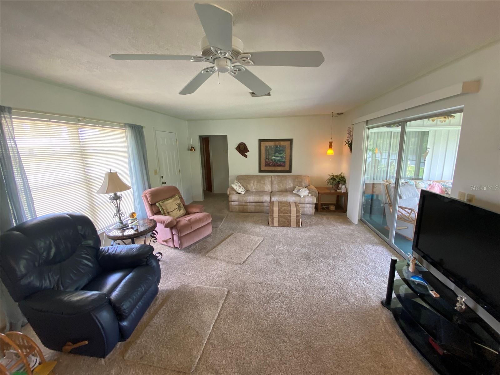 LAKE HARRIS SHORES UNIT 02 - Residential Lease