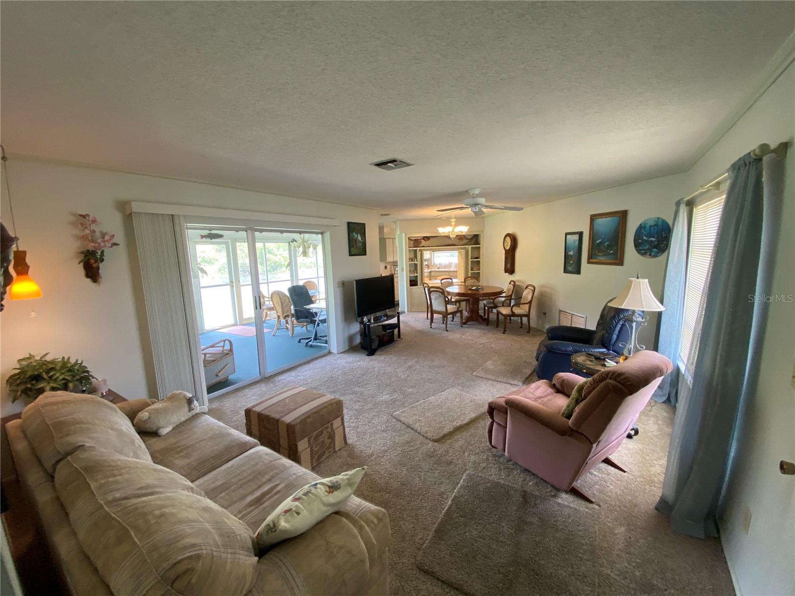 LAKE HARRIS SHORES UNIT 02 - Residential Lease